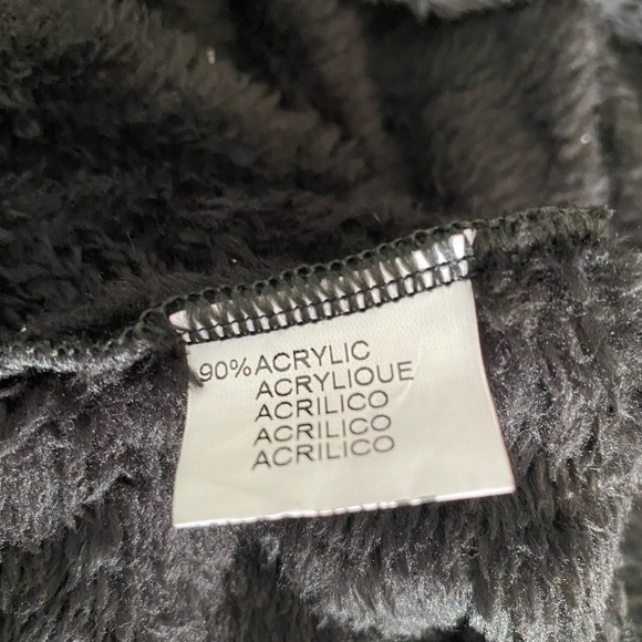 SOFT Black Jacket no buttons - Picture 7 of 7